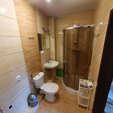 Goscinne Emilia 3* Międzywodzie