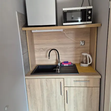 Goscinne Emilia 3* Międzywodzie